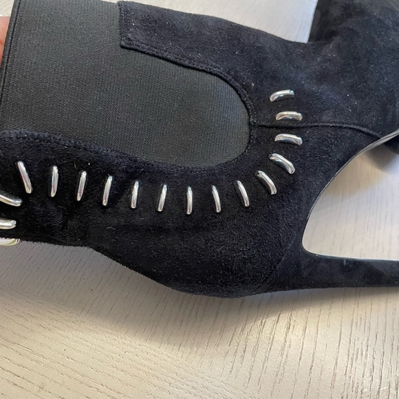 Kendall + Kylie Leather Suede Heeled  Ankle Boots with Silver Studs Are … - Picture 5 of 8